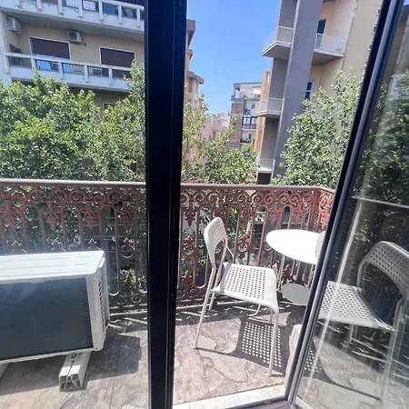 לינה וארוחת בוקר Bellini 4*
